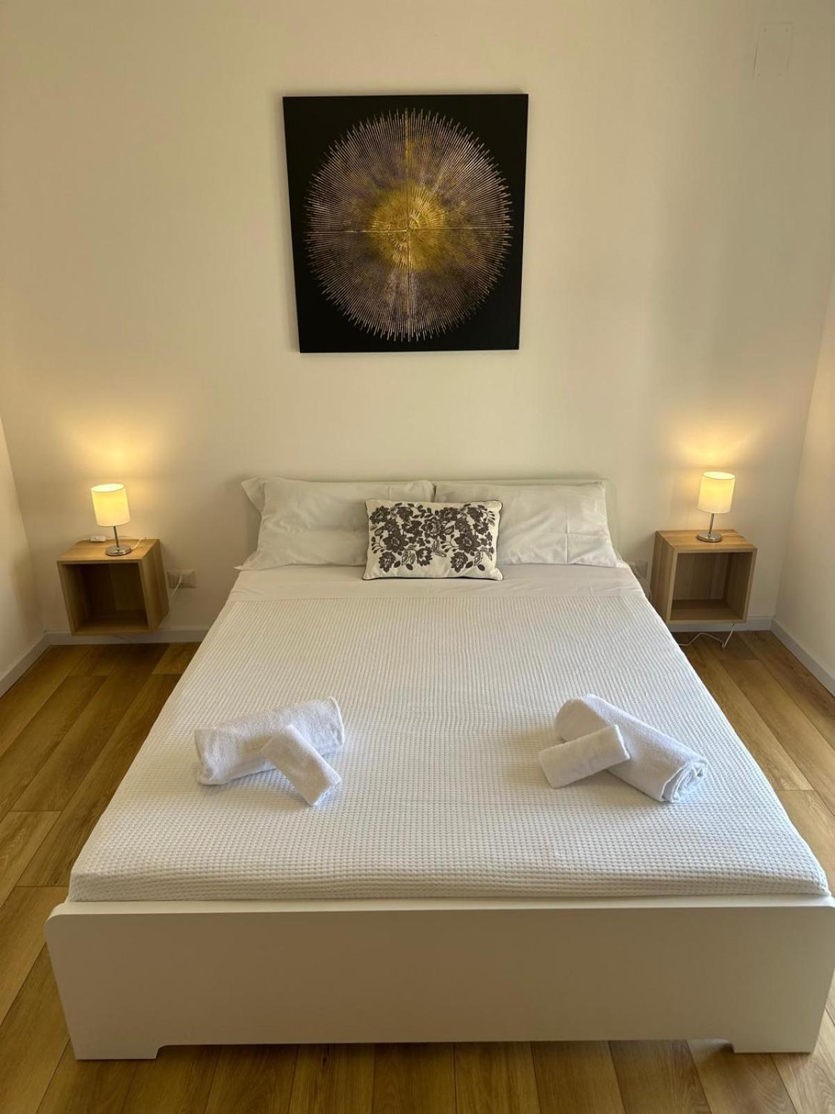 We Home Taormina Center With Parking Exterior photo